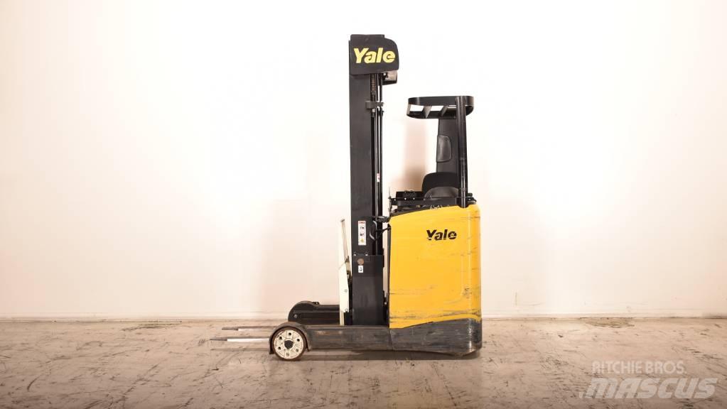 Yale MR 14 Stivuitor cu catarg retractabil