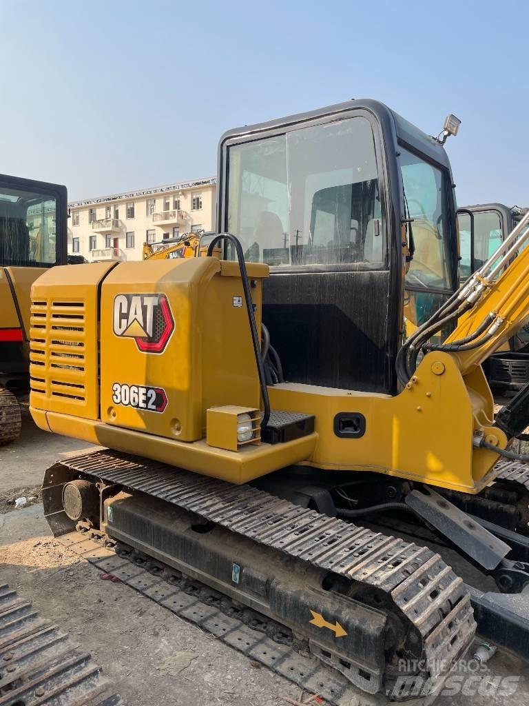 CAT 306 Excavatoare pe șenile
