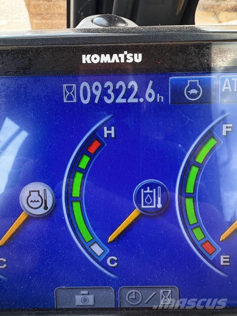 Komatsu PC 138 US Excavatoare pe șenile
