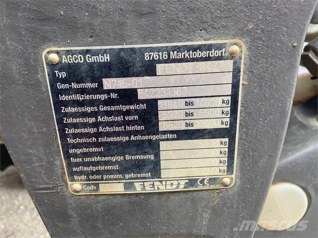 Fendt 828 Vario Tractoare