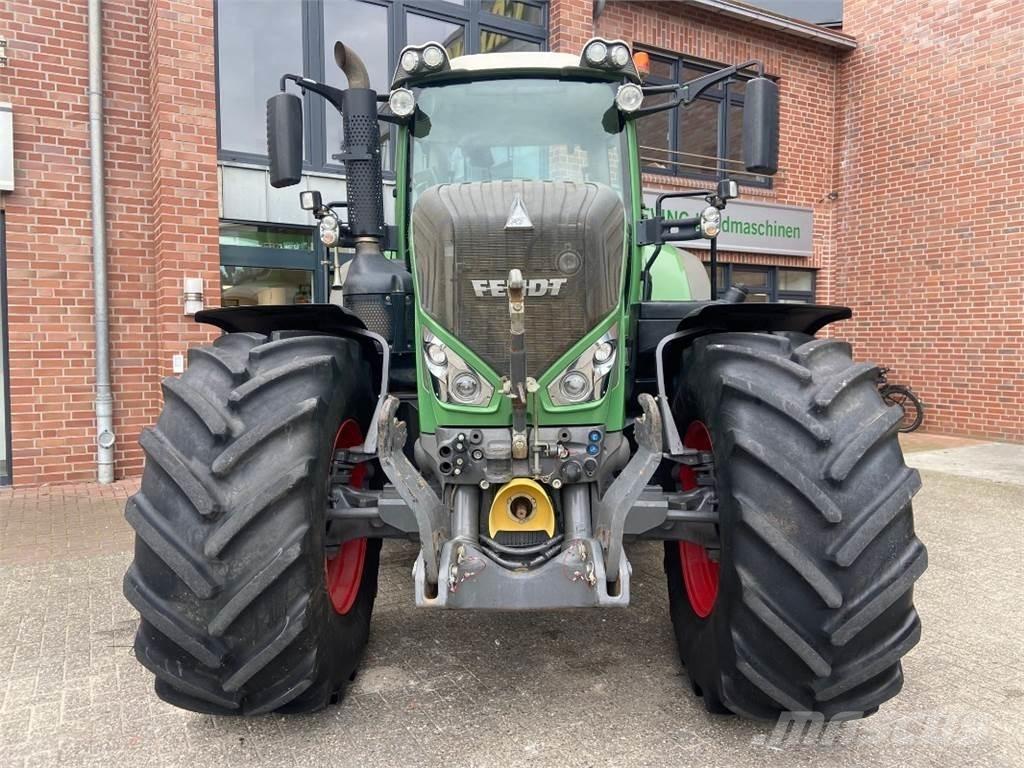 Fendt 828 Vario Tractoare