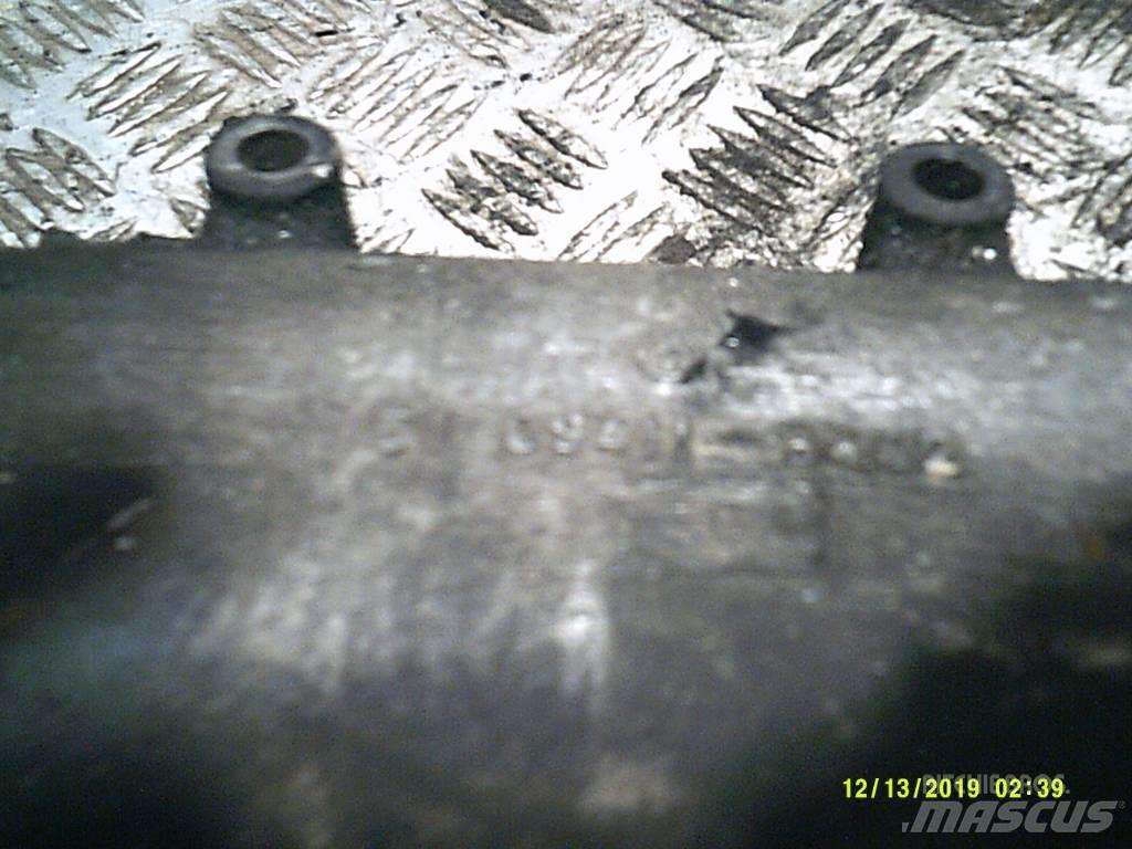 MAN TGA  51094113442 Radiatoare