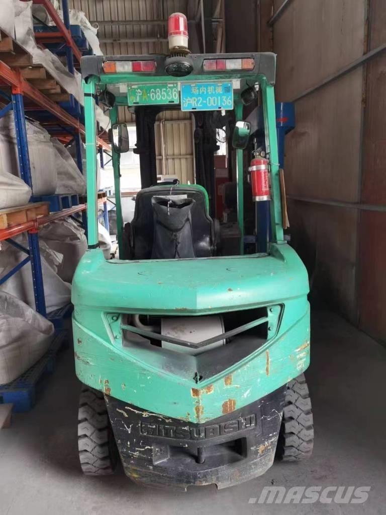 Mitsubishi FD 25 Stivuitor diesel