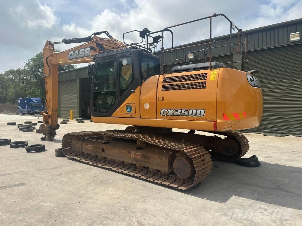 CASE CX 250 D Excavatoare pe șenile
