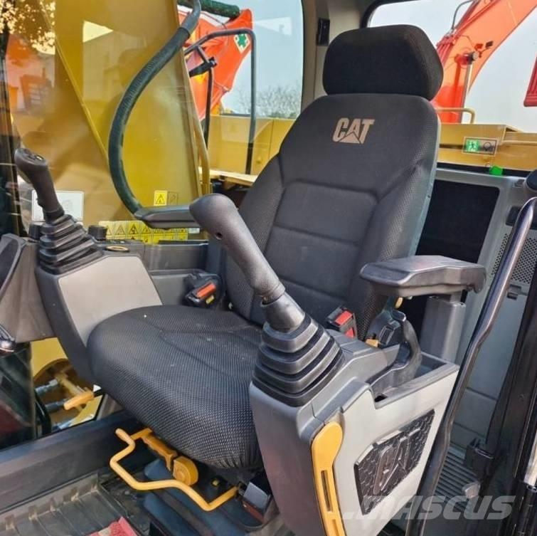 CAT 320 GC Excavatoare pe șenile
