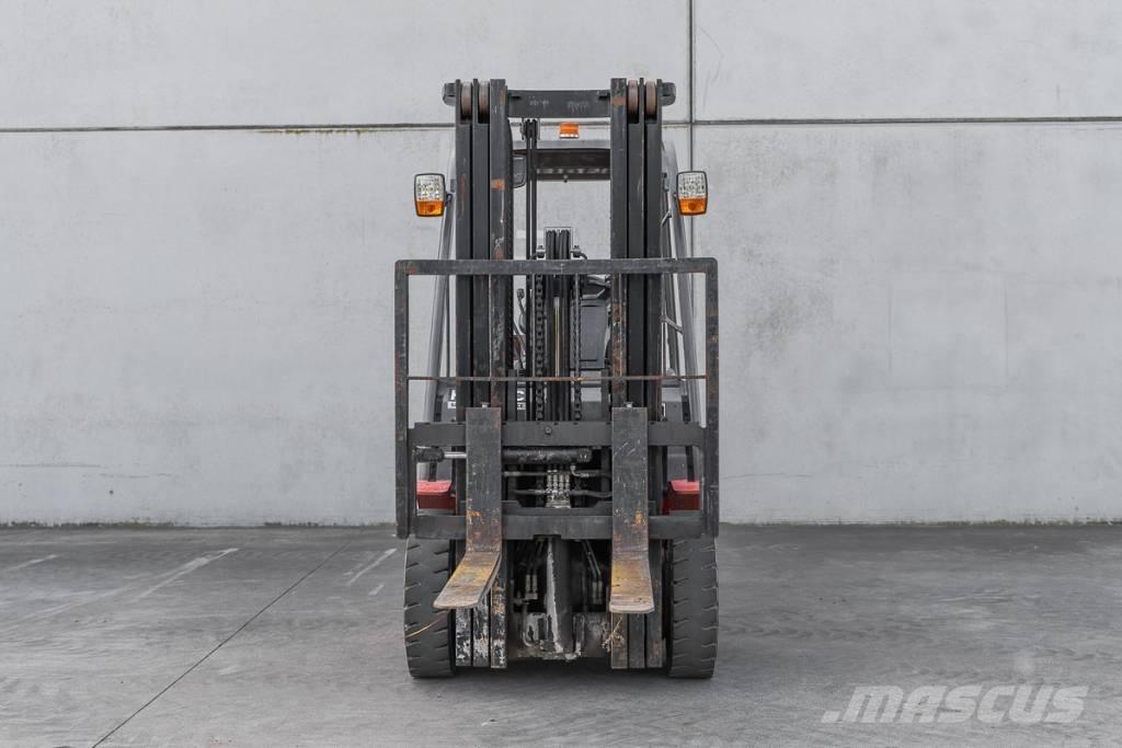 Manitou MI 25 D Stivuitor diesel