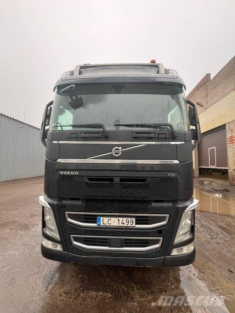 Volvo FH Camion pentru lemne