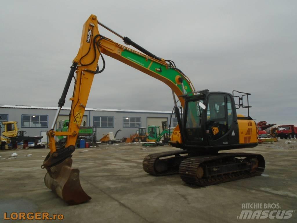 JCB JS 131 LC Excavatoare pe șenile
