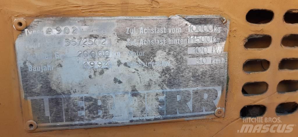 Liebherr A 902 Excavatoare cu roti