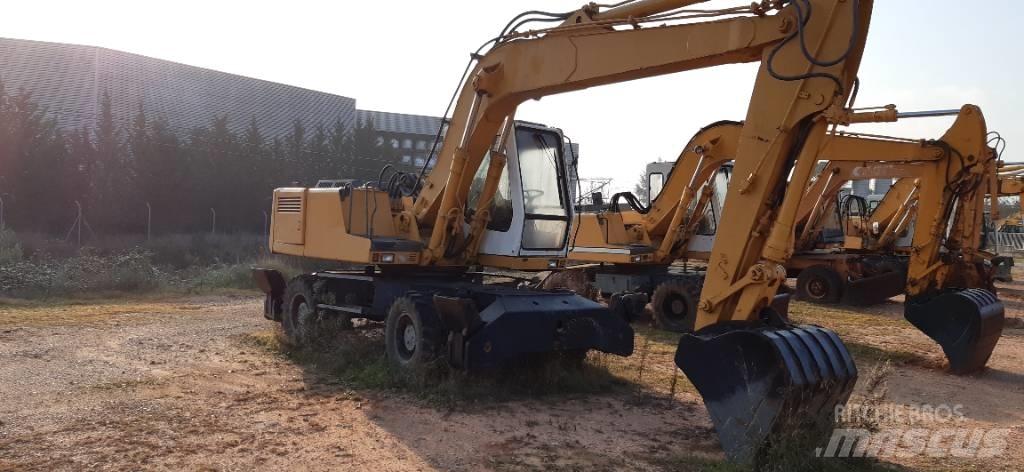 Liebherr A 902 Excavatoare cu roti