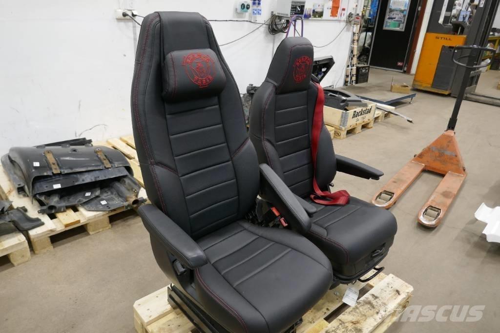 Scania R 500 CB Cabine si interior