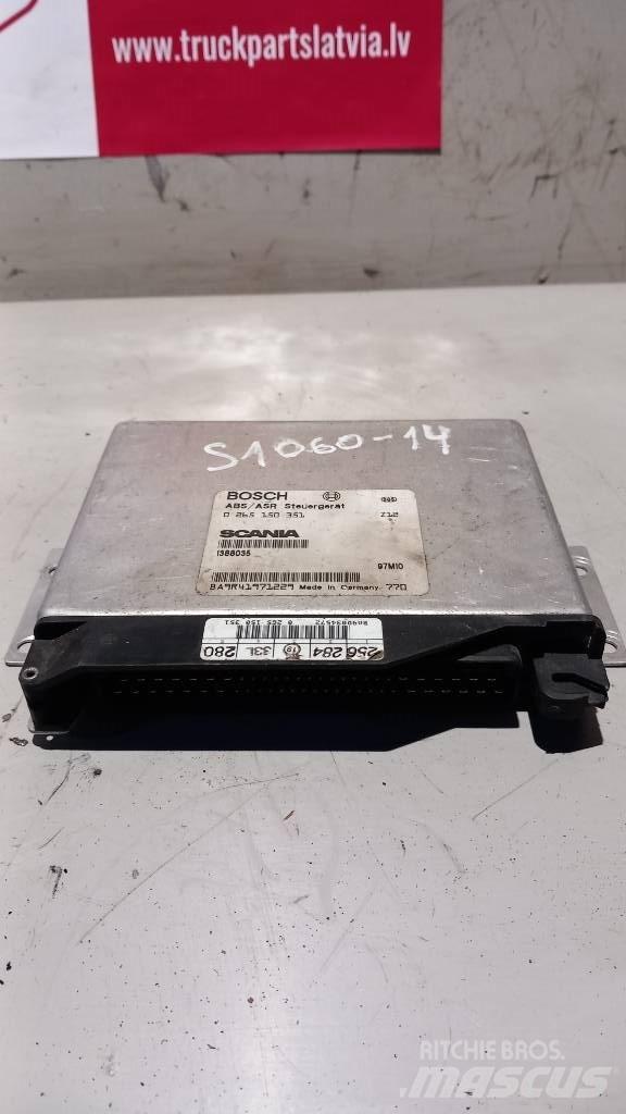 Scania 144.  1388035 Electronice
