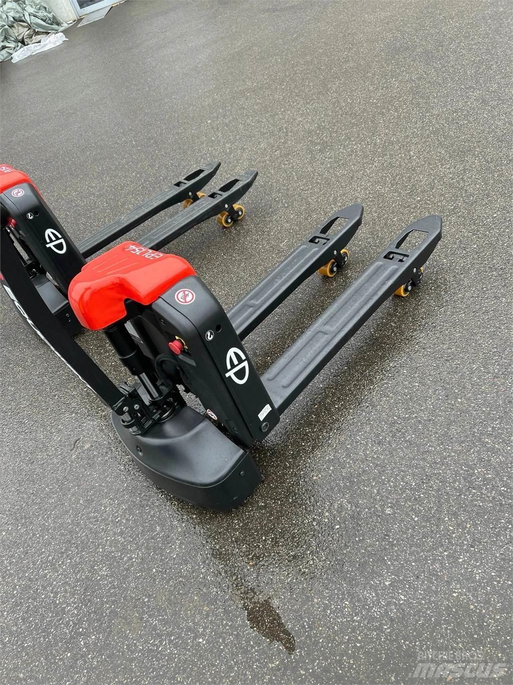 EP L 154 Alte ascensoare si platforme