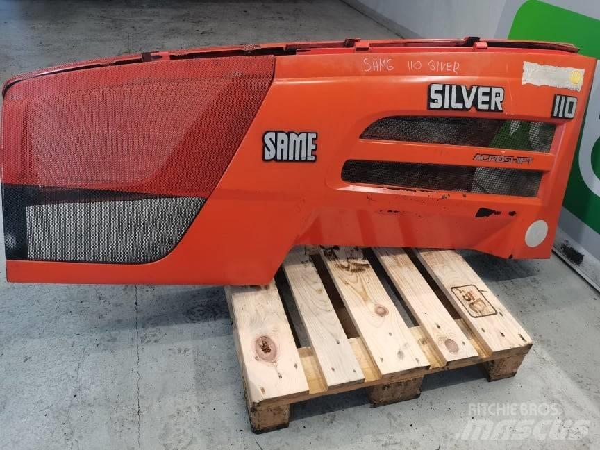 Same Silver ....hood Cabine si interior