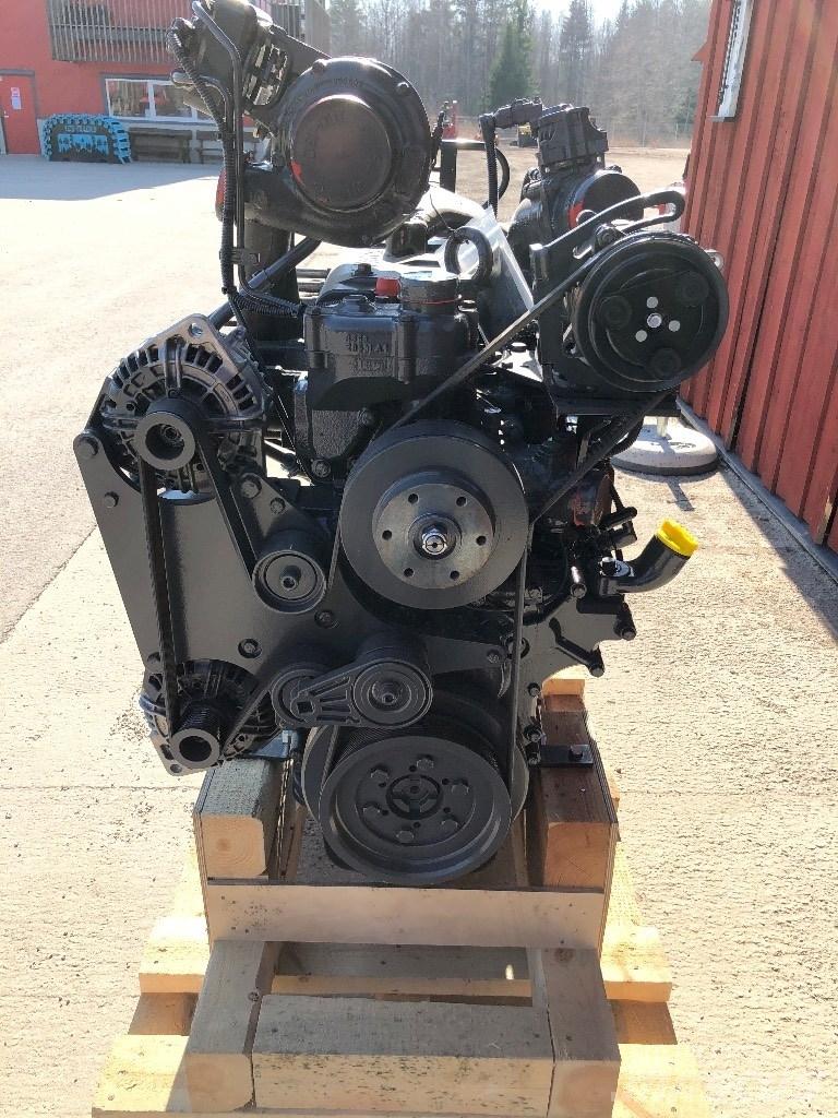  Komatsu/Sisu 66AWF Motoare