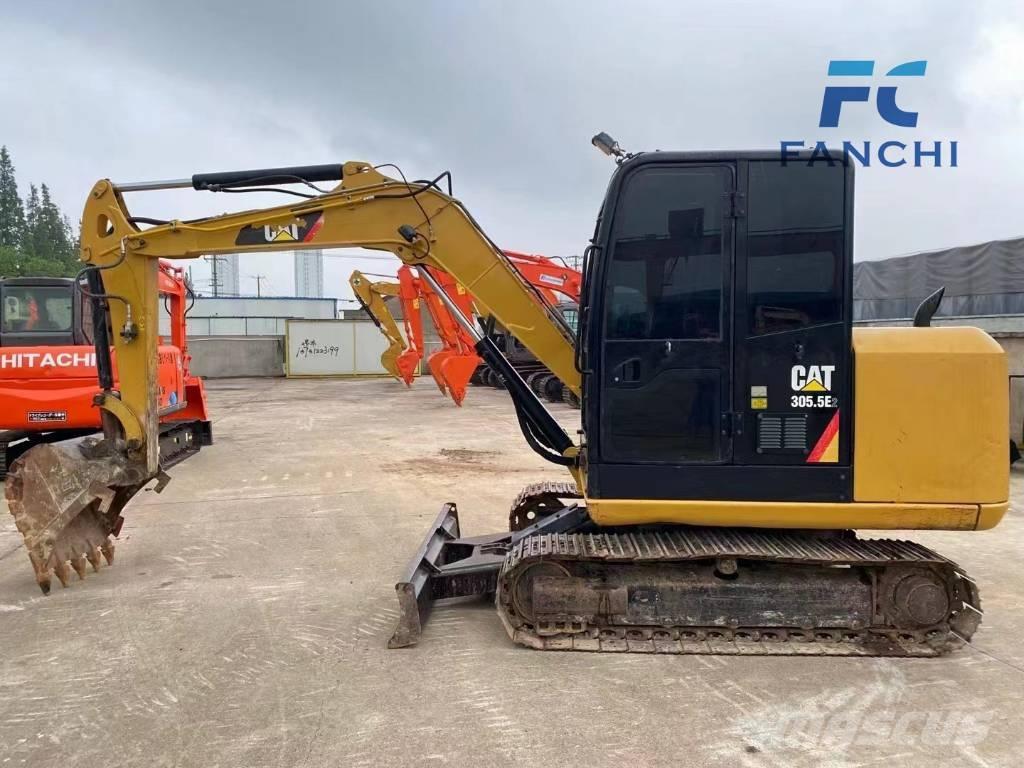 CAT 305.5E2 Excavatoare pe șenile
