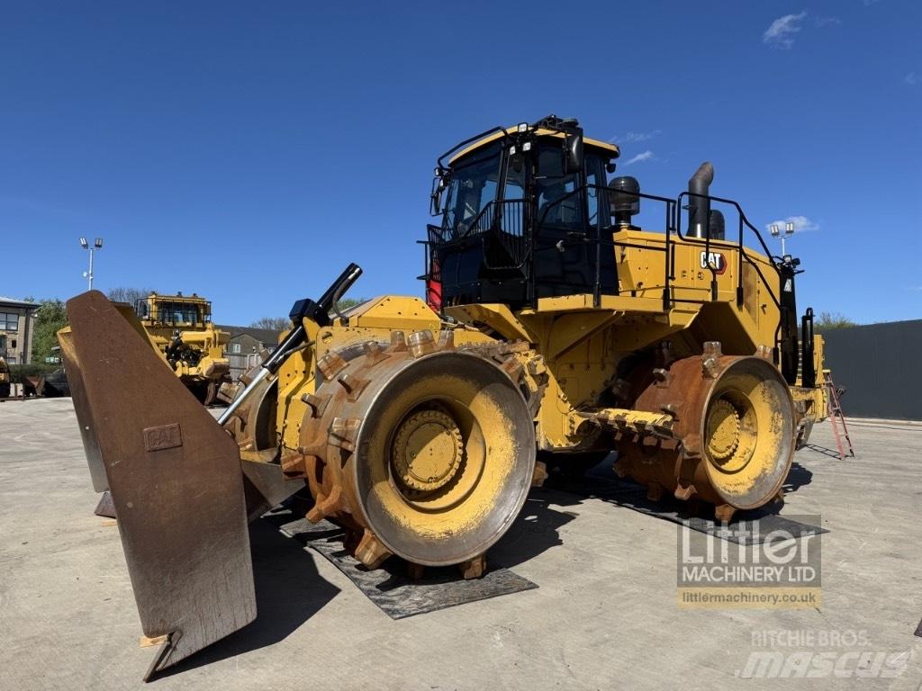 CAT 826 K Compactoare deseuri