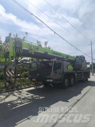Zoomlion ZTC 700 Macara pentru orice teren