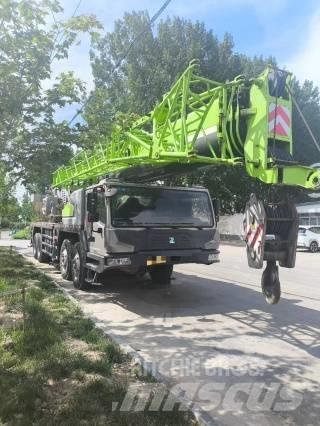 Zoomlion ZTC 700 Macara pentru orice teren