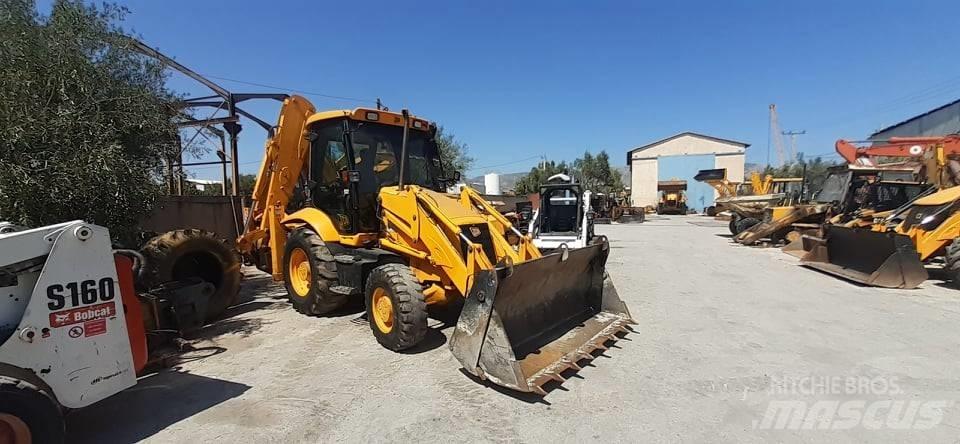 JCB 3 CX SM 4 T Buldoexcavatoare