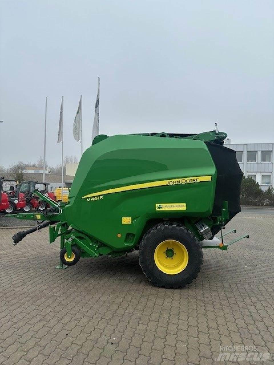 John Deere V461R Masina de balotat cilindric