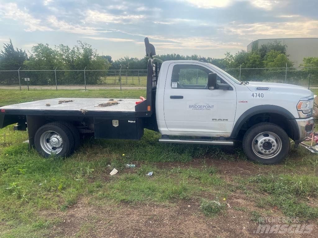 RAM 5500 Camioane platforma/prelata