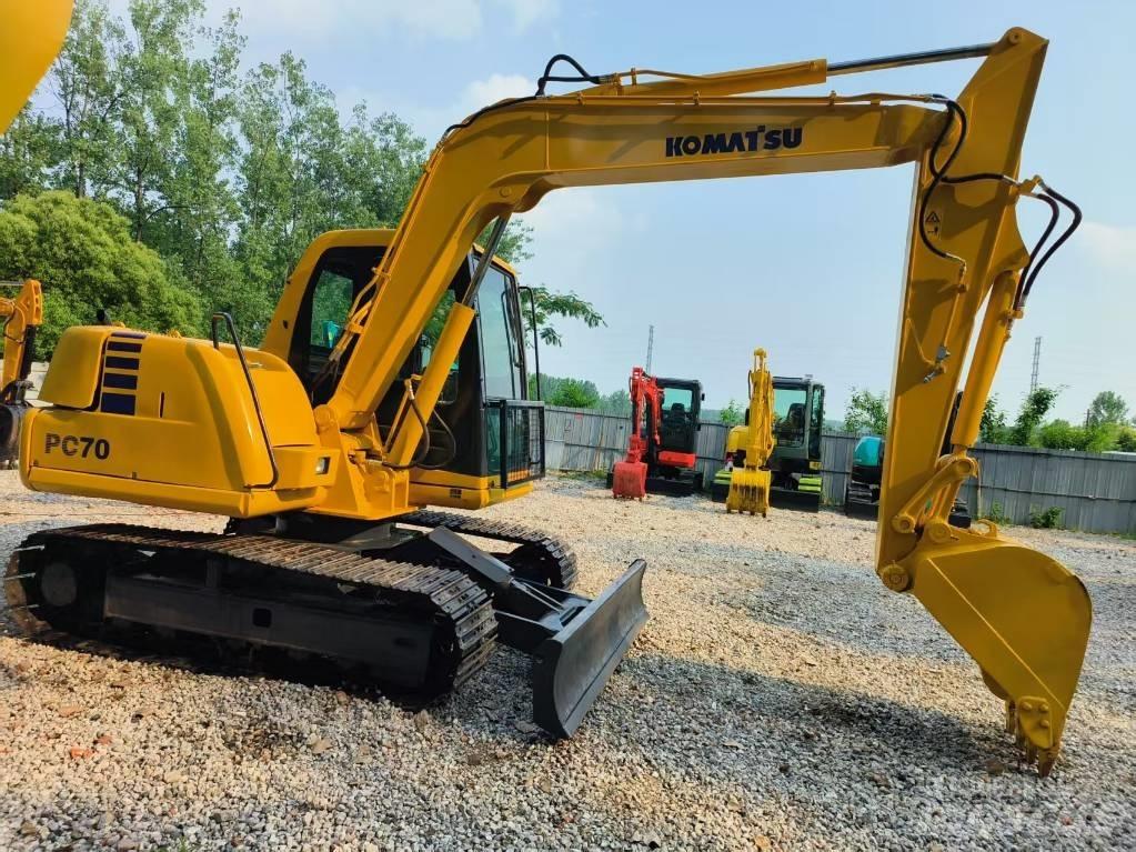 Komatsu PC 70-7 Excavatoare pe șenile
