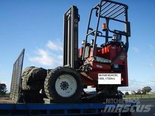 Moffett M2403N Masini de teren dificil
