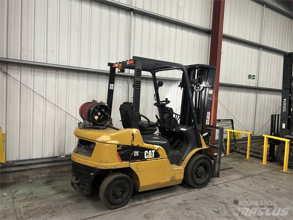 CAT GP25NT Stivuitor GPL