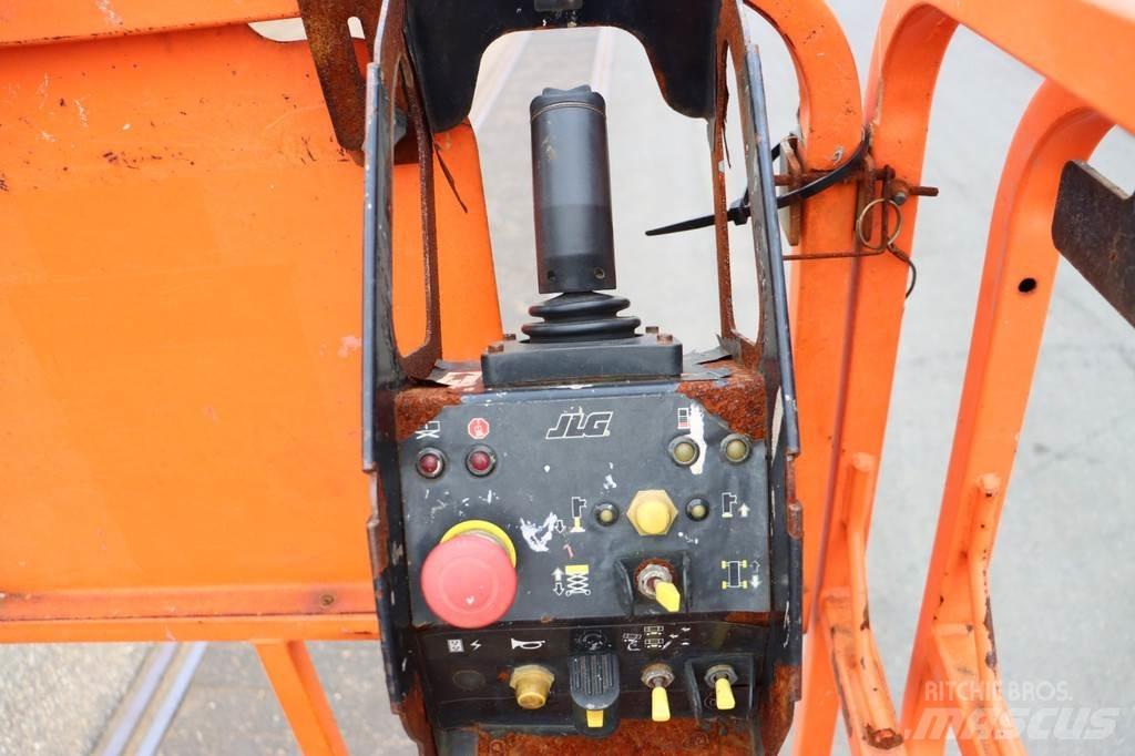 JLG 330LRT Platforme foarfeca