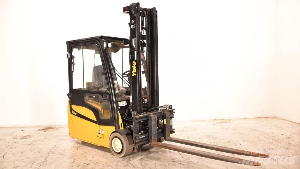 Yale ERP 20 VTLWB Stivuitor electric