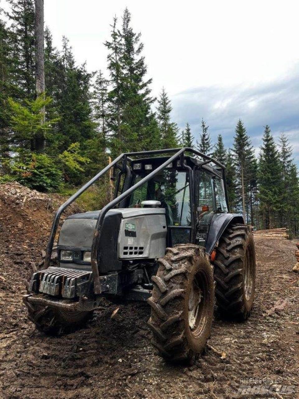 Valtra 6550 Tractoare forestiere