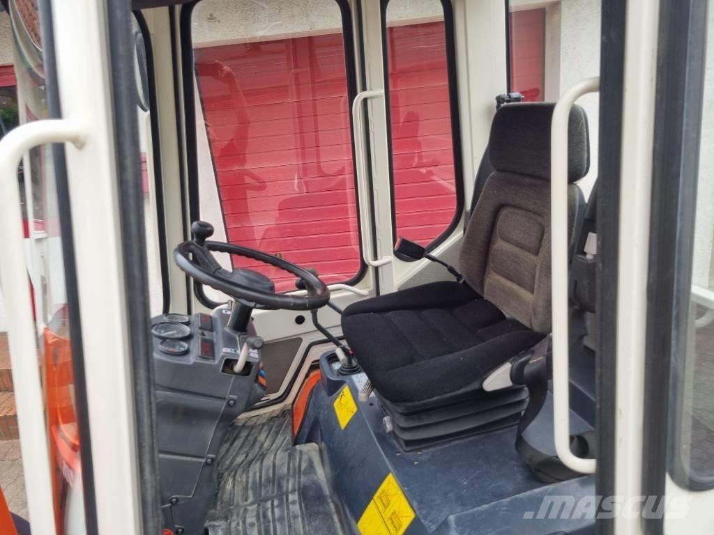 Kubota R 520 N Incarcator pe pneuri