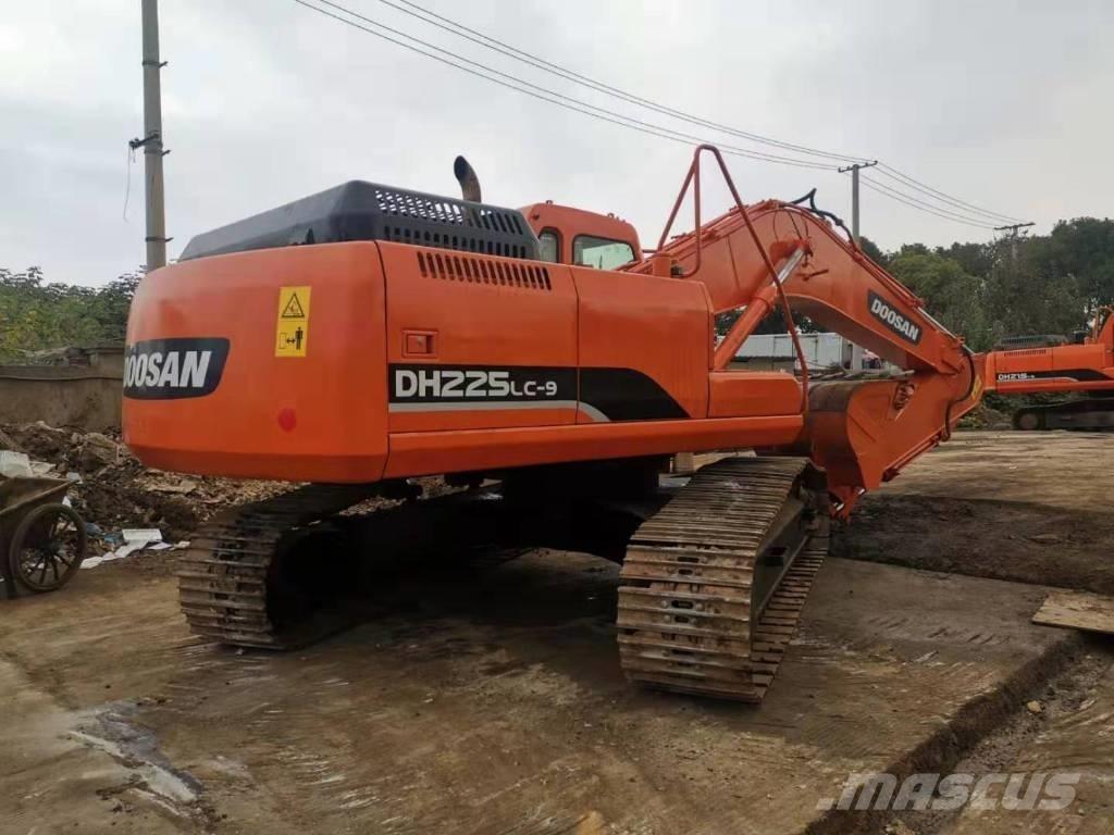 Doosan DH225LC-9 Excavatoare pe șenile
