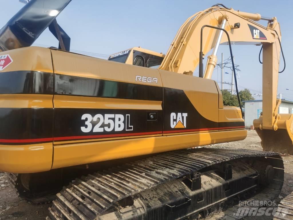 CAT 325 B Excavatoare pe șenile
