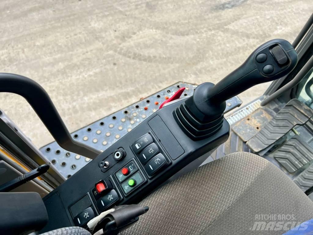 Volvo EC380E HR UHD Excavatoare de demolare