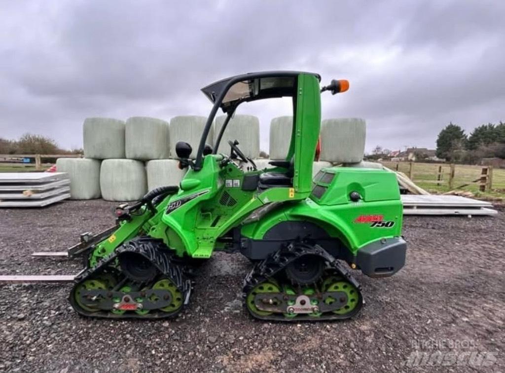 Avant 750 Incarcatoare multifunctionale