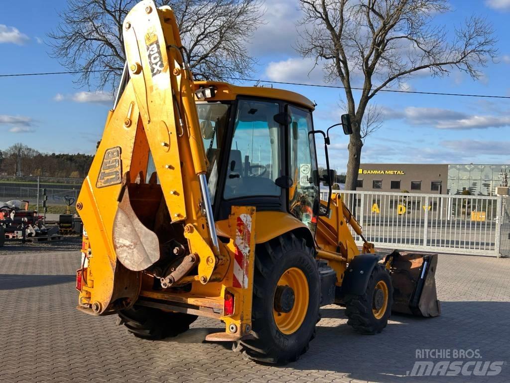 JCB 3 CX Buldoexcavatoare