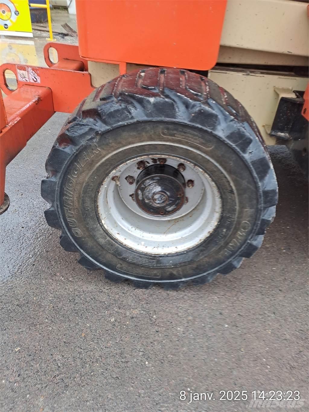 JLG 4394RT Platforme foarfeca