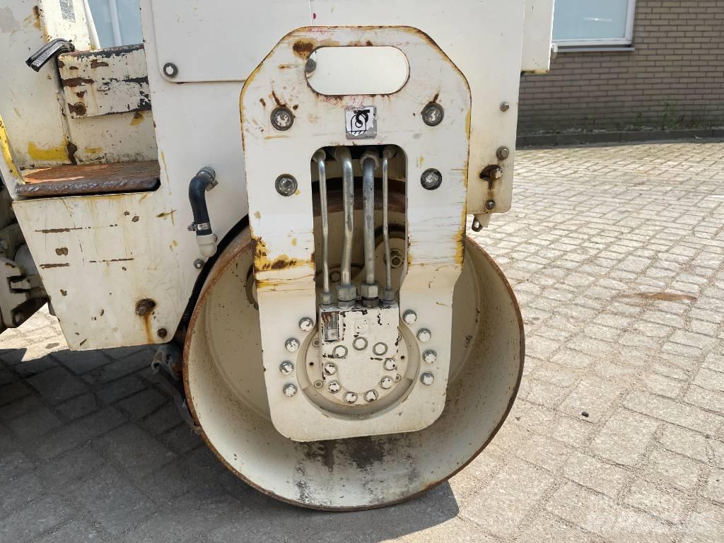Bomag BW100ADM-2 Cilindri compactori dubli