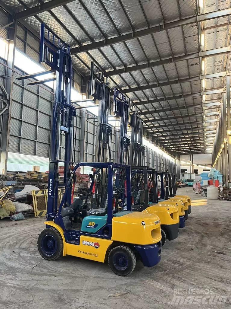 Komatsu FD 30 T-17 Stivuitor diesel