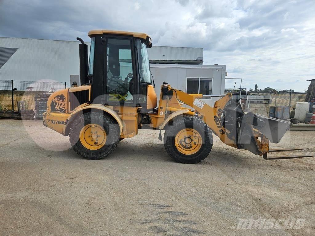 JCB 407 B Incarcator pe pneuri