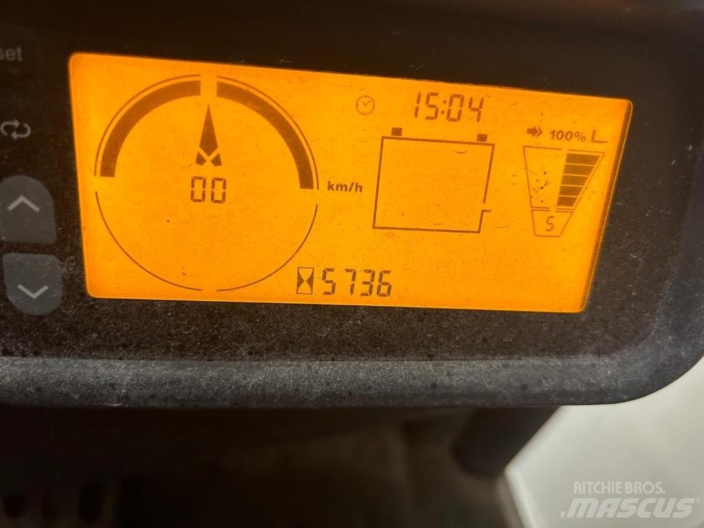 Jungheinrich EFG 215 Stivuitor electric