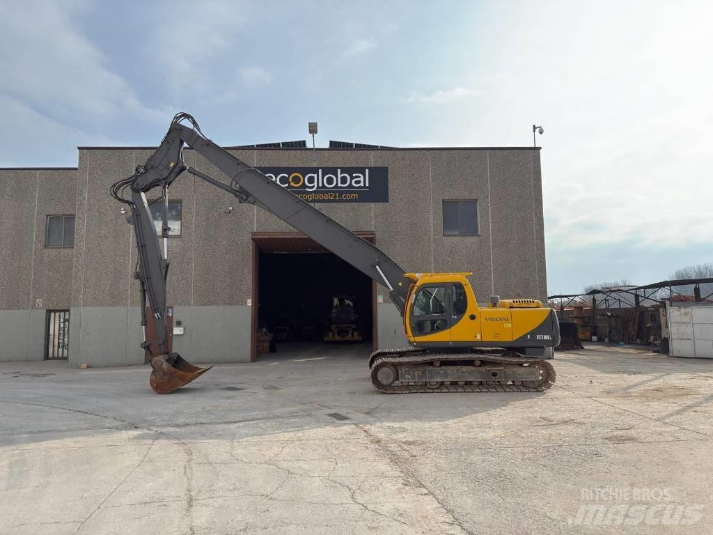 Volvo EC 210 LC Excavatoare pe șenile
