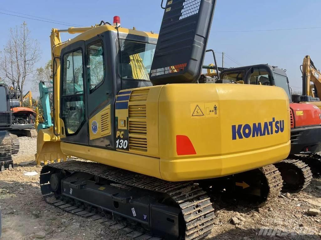 Komatsu PC 130-8 Excavatoare 7t - 12t