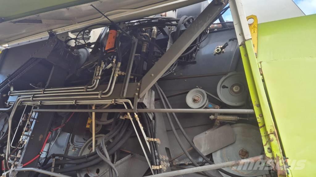 CLAAS Lexion 460 Combine de secerat