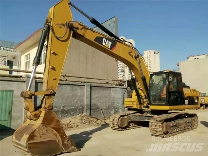 CAT 324 D2L Excavatoare pe șenile
