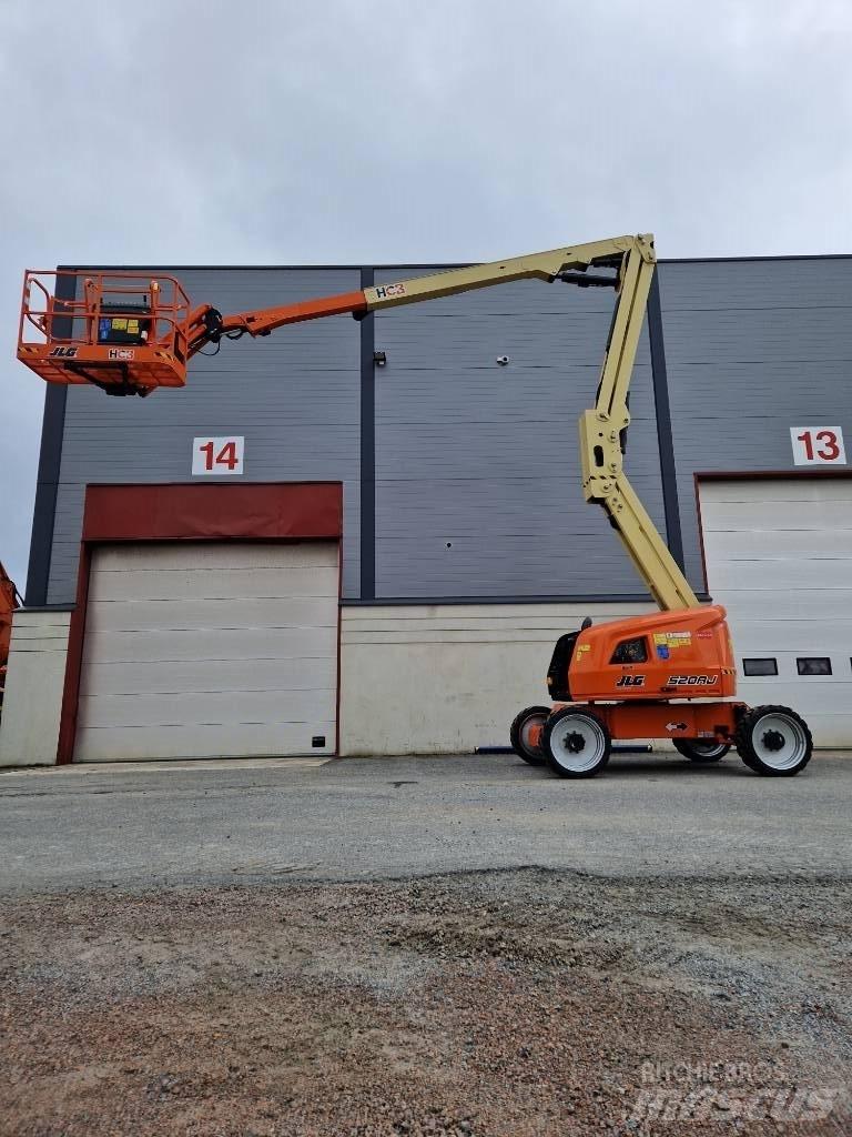 JLG 520 AJ Nacele cu brat articulat
