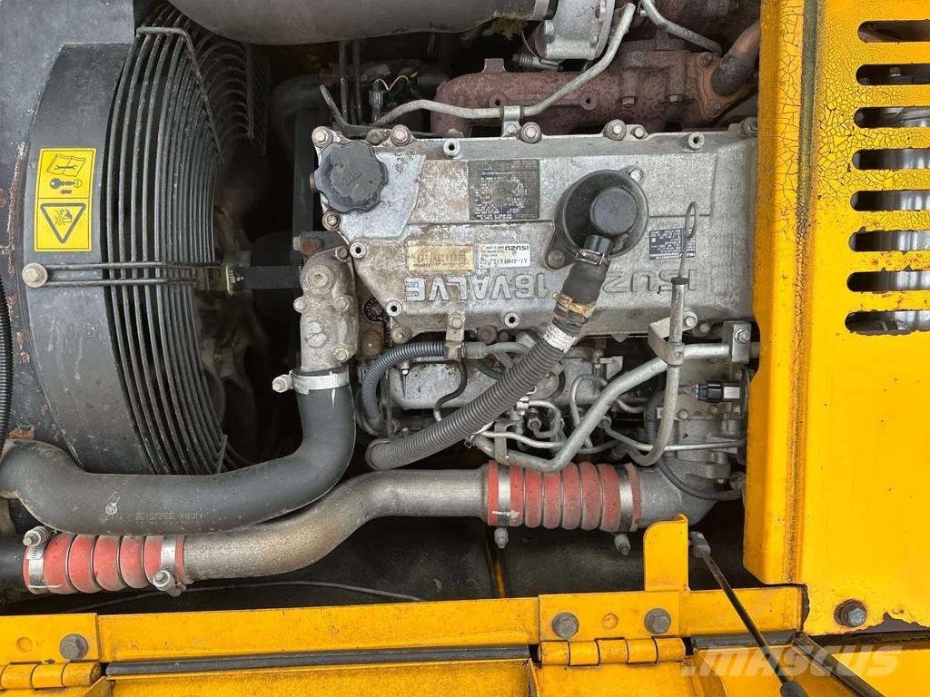 JCB JS190LC Excavatoare pe șenile
