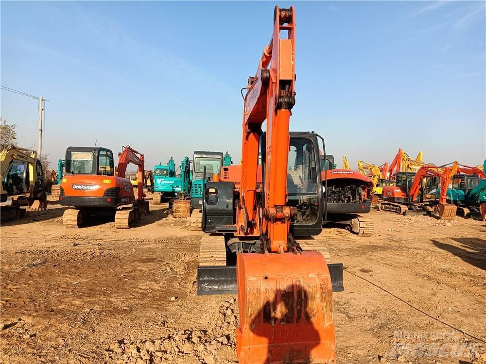 Hitachi ZX 60 Excavatoare pe șenile
